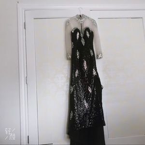 Prom Dress #Elegant #Black  #fishtailskirt#party